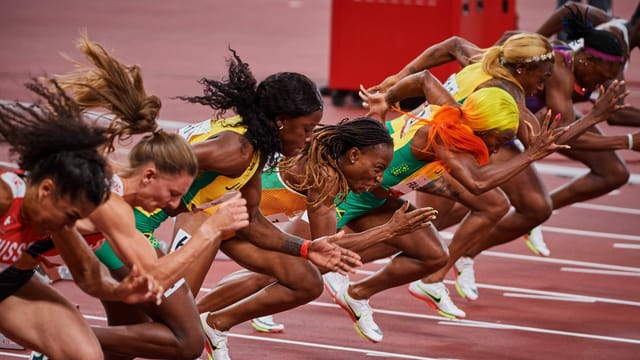  Illustres 100-m-Feld der Frauen bei Athletissima in Lausanne