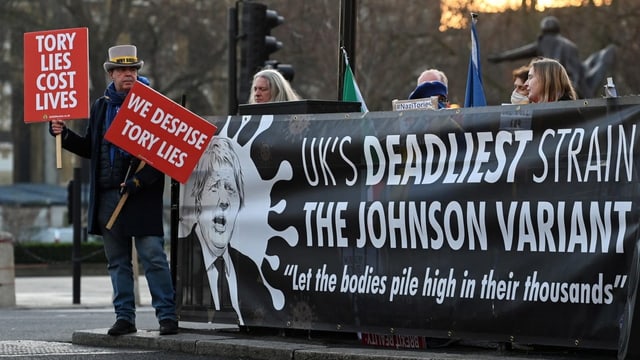  Party im Lockdown:  Jetzt wird es eng für Boris Johnson