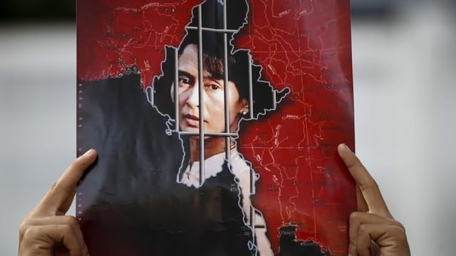  Myanmar: Aung San Suu Kyi zu weiteren vier Jahren Haft verurteilt