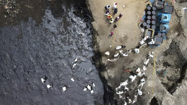  Peru ruft wegen Ölpest den Umwelt-Notstand aus