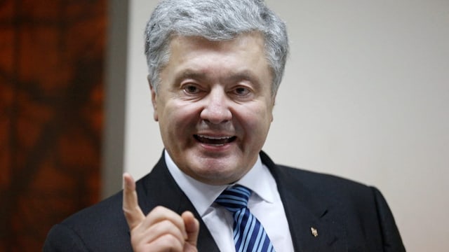  Ex-Präsident Poroschenko stellt sich den Vorwürfen in Kiew
