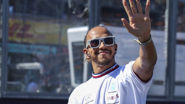  Arsenal-Fan Hamilton bestätigt Investoren-Gelüste bei Chelsea