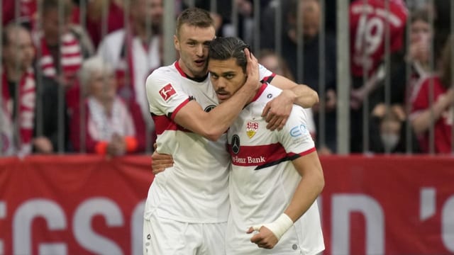  Stuttgart darf nach 2:2 bei den Bayern hoffen