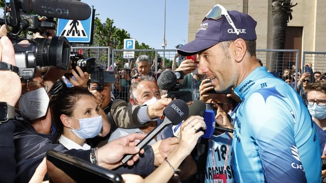  Ausgebissen: Vincenzo Nibali kündigt Rücktritt an