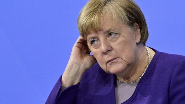  Verfassungsgericht rügt Angela Merkel wegen Äusserungen zur AfD
