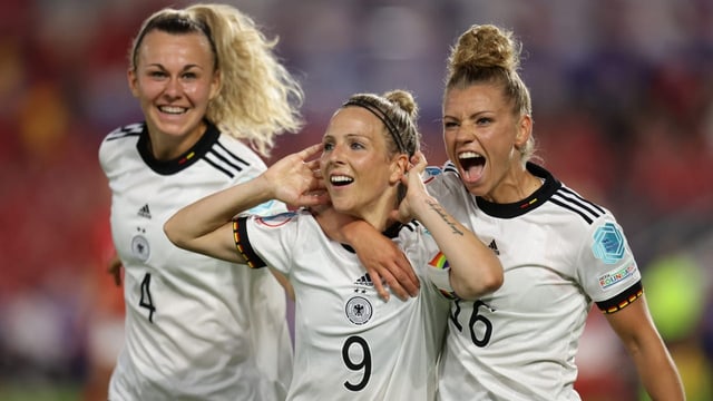  Deutschland startet mit furioser 4:0-Gala gegen Dänemark