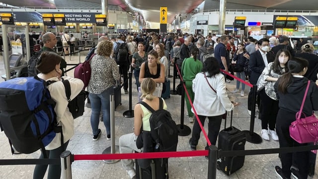  Flughafen-Chaos: An Europas Hubs ist zurzeit Geduld gefragt