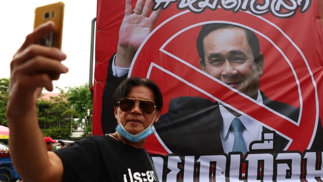  Thailands Verfassungsgericht suspendiert Regierungschef