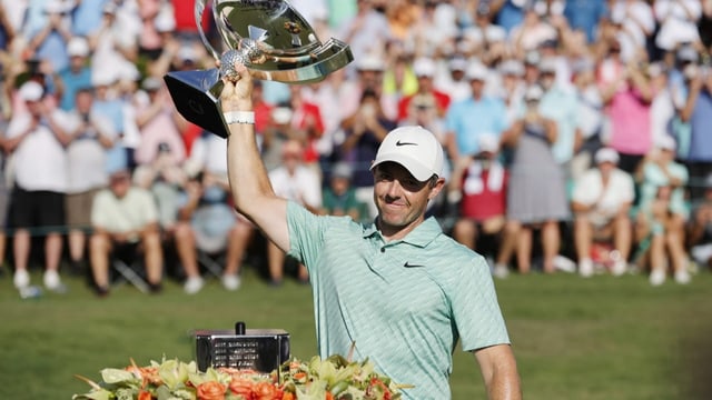  McIlroy gewinnt nach Aufholjagd Finalturnier der PGA Tour