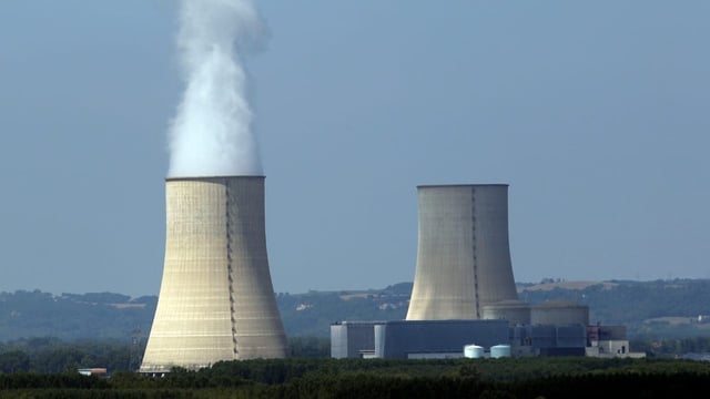  Abgestellte Atomkraftwerke stürzen Frankreich in Energiekrise