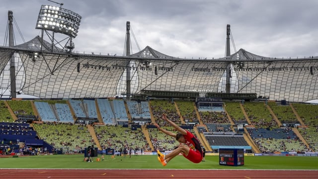  Ehammer startet stark – Frey stolpert in den Halbfinal