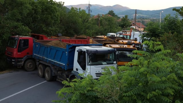  Grenze Serbien-Kosovo: Serben räumen offenbar Blockaden