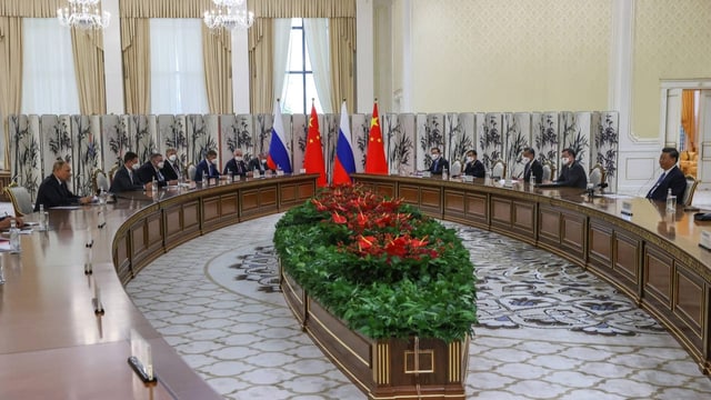  Putin trifft erstmals seit Kriegsbeginn auf Xi