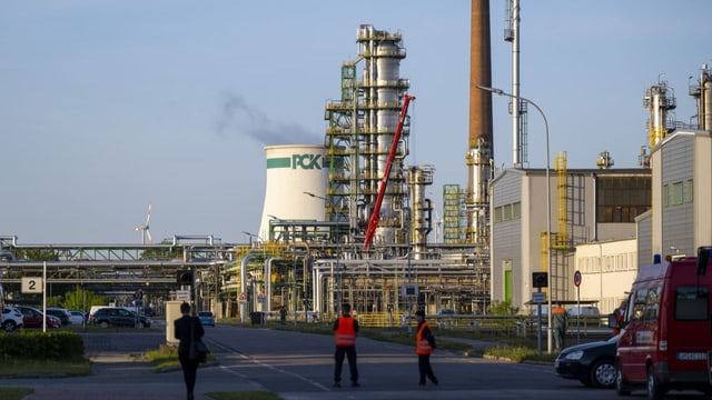  Deutsche Regierung übernimmt Kontrolle über Rosneft-Raffinerie