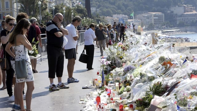  Vor dem Prozess: Betroffene von Nizza-Anschlag leiden noch immer