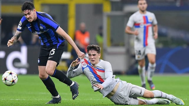  Inter schlägt Barcelona knapp – Napoli mit nächster Gala