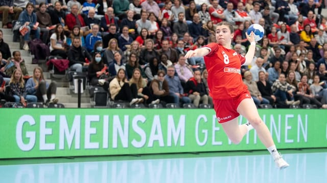  Handballerinnen gewinnen den ersten EM-Test klar