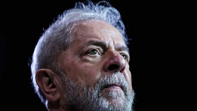  Lula gewinnt laut Wahlbehörde die Stichwahl gegen Bolsonaro knapp