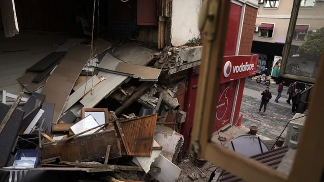 Mindestens 80 Verletzte bei Erdbeben in der Türkei