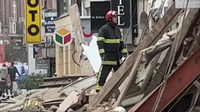  Frankreich: Zwei Häuser in Lille eingestürzt