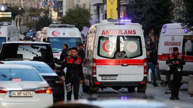  Explosion in belebter Fussgängerzone in Istanbul