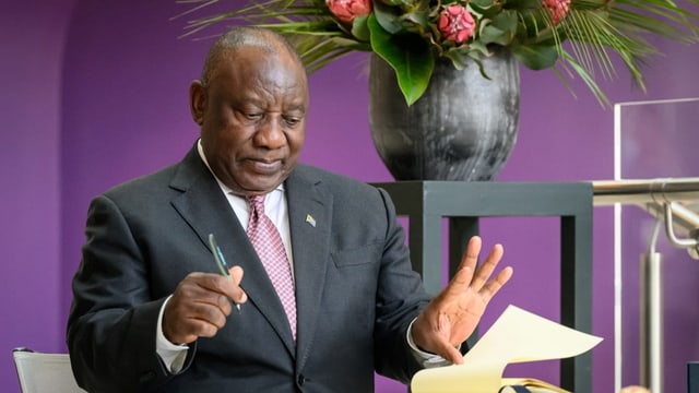  Korruptionsvorwürfe gegen Präsident: Regierungskrise in Südafrika
