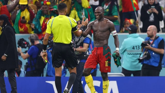  Aboubakar bringt Kamerun späten Sieg – Brasilien Gruppensieger