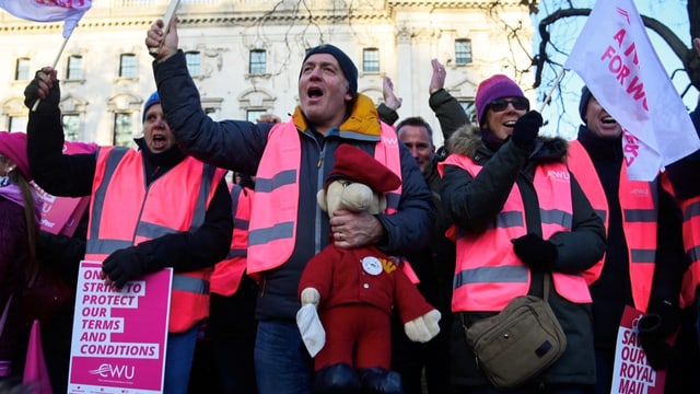  Grossbritannien versinkt im Streik-Chaos