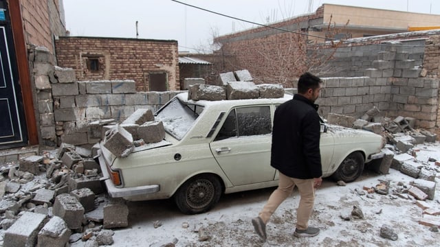  Erdbeben in Iran fordert Tote und hunderte Verletzte