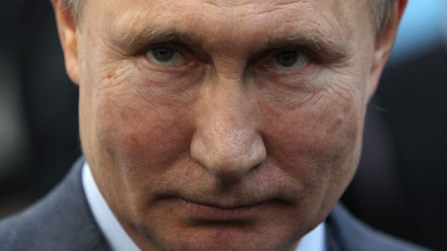  Mafiamethoden und Militarismus: Wie sich Putin an die Macht boxte