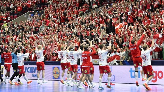  Dänemarks Handballer bleiben unbesiegt und stellen Rekord ein