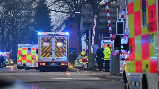  Zwei Tote und sieben Verletzte bei Messerattacke bei Kiel