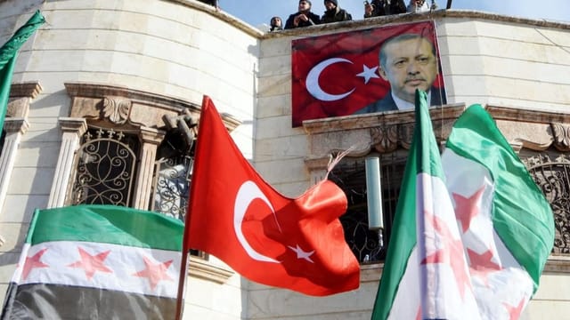  Syrien und Türkei beenden diplomatische Eiszeit – in Moskau
