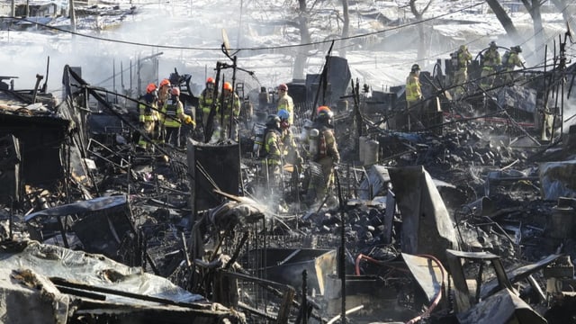  Barackensiedlung in Seoul in Brand – 500 Personen evakuiert