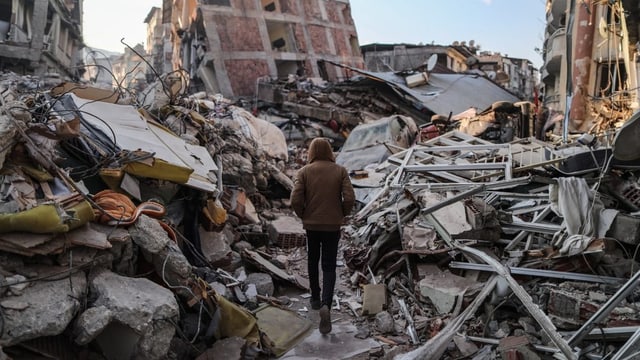 Was steckt hinter Griechenlands Erdbebendiplomatie in der Türkei?