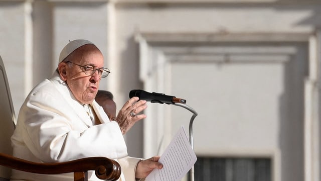 Nach Spitaleinlieferung: Papst Franziskus geht es besser