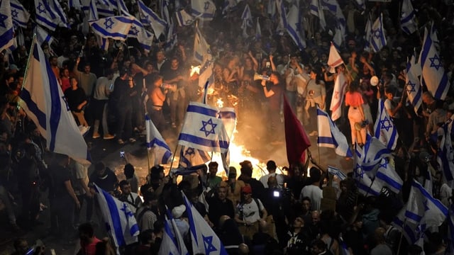  Netanjahu feuert Verteidigungsminister Galant – wütende Proteste