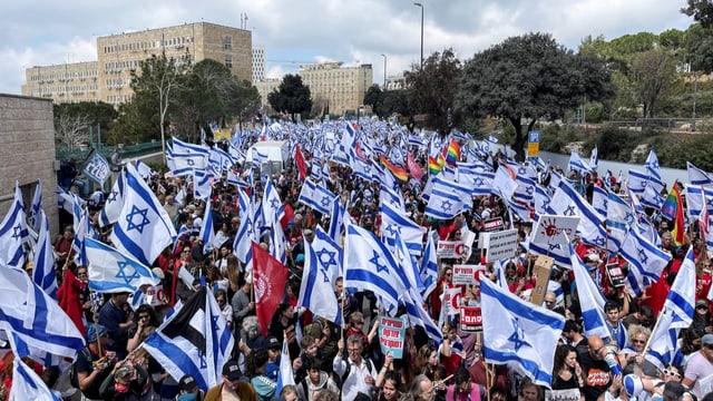  Massenproteste, Streiks, alarmierte Armee: Israel ist in Aufruhr