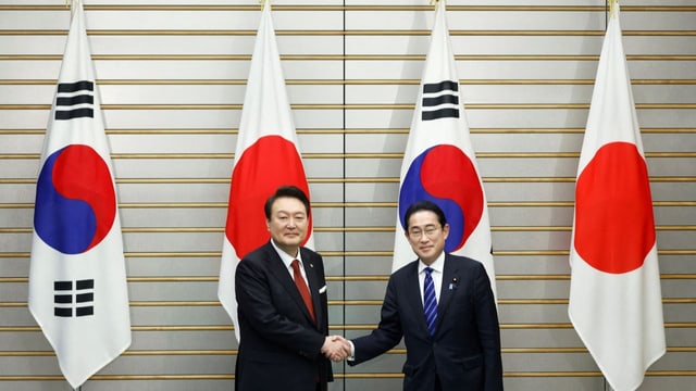  Südkoreas Präsident Yoon Suk-yeol besucht Tokio