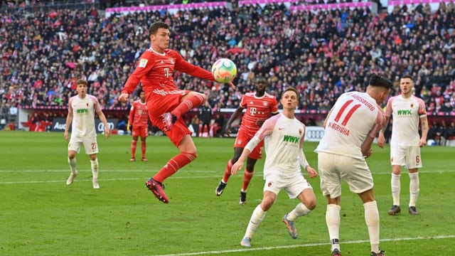  Weil Dortmund patzt: Bayern schafft eine kleine Lücke