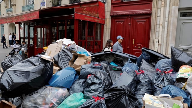  «Dieser Gestank ist widerlich!»: Paris versinkt im Müll