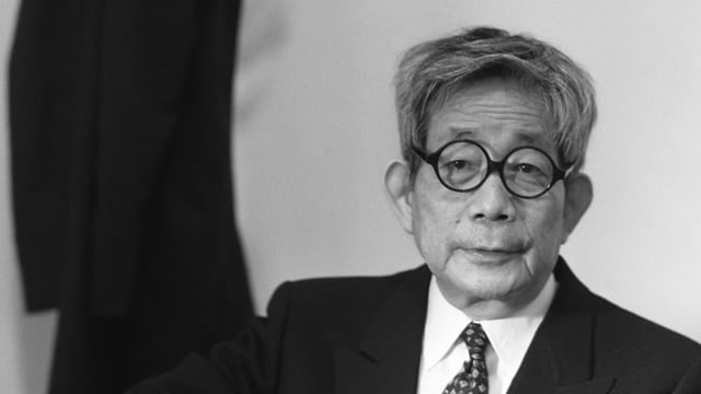  Japans Gewissen: Nobelpreisträger Kenzaburo Oe gestorben