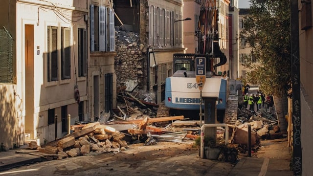  Gebäudeeinsturz in Marseille: Sechs Tote unter Trümmern gefunden