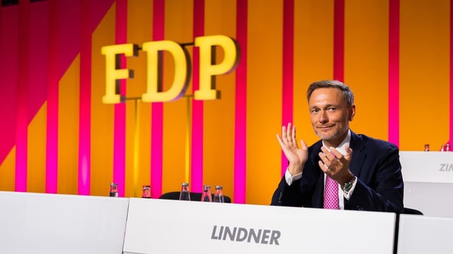  Christian Lindner bleibt Parteichef der Freien Demokraten