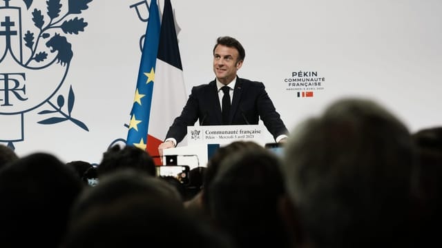  Macron will Beziehungen zu China aufpolieren
