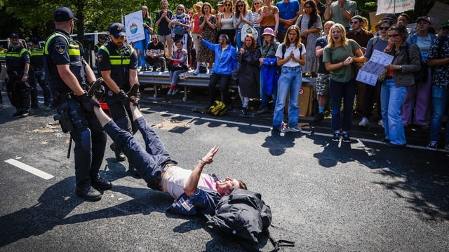  Über 1500 Festnahmen nach Klima-Demonstration in den Niederlanden