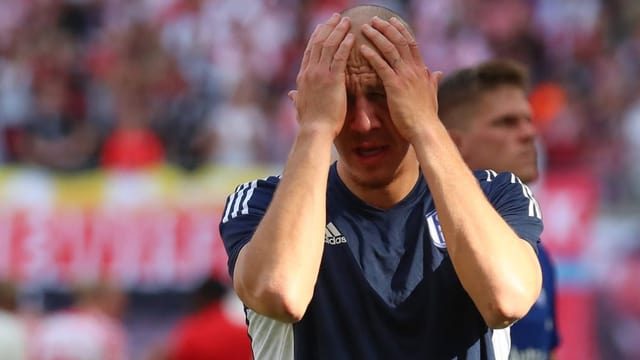  Nach Abstieg: Frey muss Schalke wieder verlassen