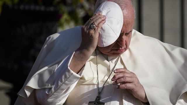  Operation von Papst Franziskus ohne Komplikationen beendet