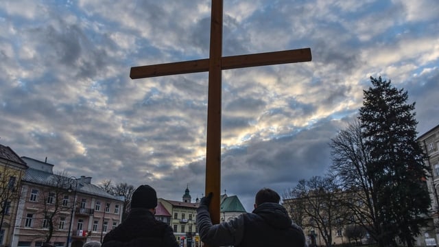  Spektakuläre Gesetzesvorhaben in Polen: die wichtigsten Antworten