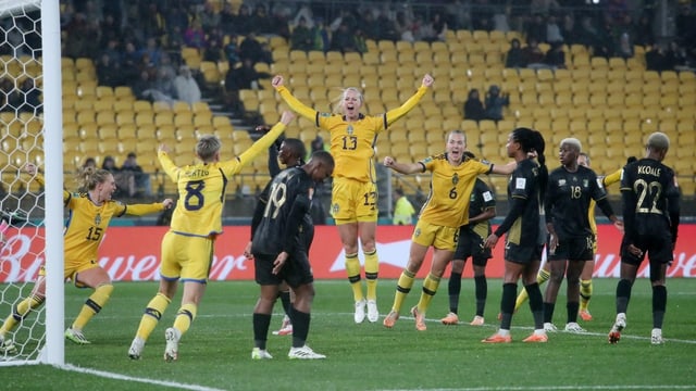  Dank spätem Tor: Schweden jubelt gegen Südafrika
